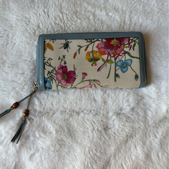 Gucci Blue Floral Bamboo Zippy Wallet - Picture 1 of 11